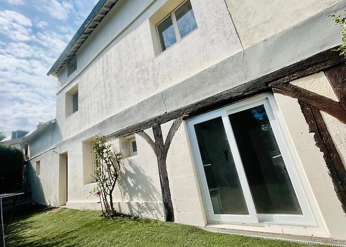 Le Coup De Coeur D'honfleur *