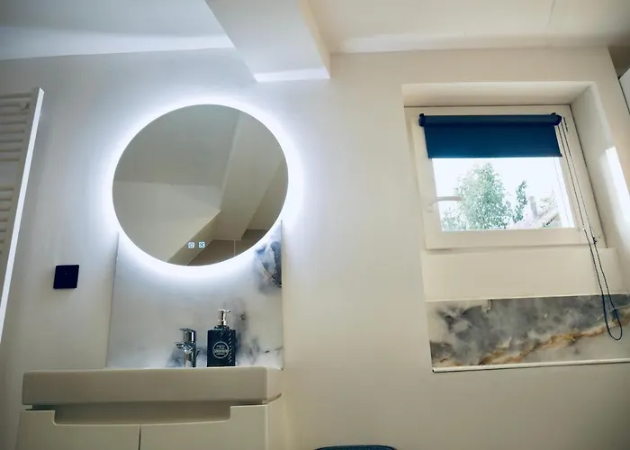 Le Coup De Coeur D'honfleur דירה Équemauville